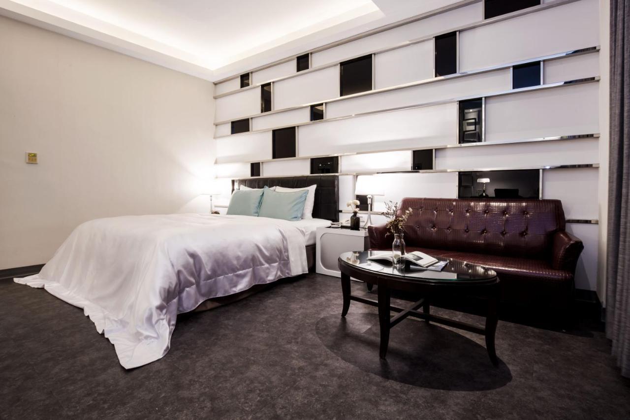 Duo Romance Hotel Hualien City Exterior photo